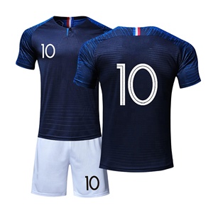 Nueva Temporada, Nueva Llegada, Uniforme de Fútbol Ligero, Transpirable y de Secado Rápido, Manga Corta, 100% Poliéster, Bordado 3D, Hecho en Pakistán - Product Image 5