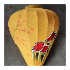 Elegantes linternas de bambú de seda tejidas a mano, perfectas para diseño de interiores, restaurantes de temática asiática y festivales culturales - Product Image 1