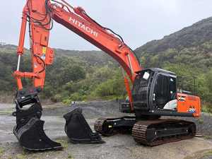 Excavator Hitachi ZX210 Bekas Berkualitas Tinggi 21 Ton Lengan yang Diperkuat Bucket Pompa Hidrolik Kapasitas Bucket 0.8-1.0 m - Product Image 2