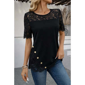 Blusa de Mujer con Detalle de Encaje y Botones Laterales, Modelo 31574 - Negra - Product Image 3
