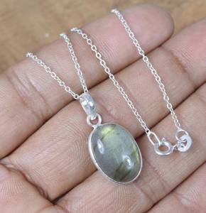 Collier pendentif ovale en argent sterling et labradorite pour enfant, fait main, haute qualité, pierre naturelle, idéal pour le quotidien, cadeau - Product Image 4