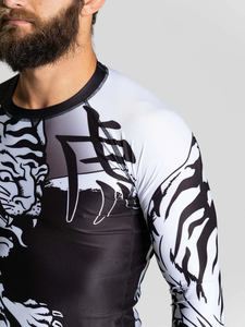 Vente en gros de rashguards de qualité supérieure 240GSM unisexes à manches longues BJJ 85% polyester 15% élasthanne respirant ROYAL KIMONO Adultes - Product Image 3