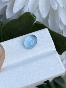 พลอยคาโบชองรูปไข่สีอความารีนจากธรรมชาติที่สวยงามพร้อมด้วยความมันวาวหลวมอัญมณีสำหรับทำเครื่องประดับ2.64กะรัต - Product Image 3