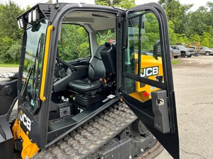 Cargadora Compacta JCB 3TS8T Diésel 2025 con Motor Kohler, Caja de Cambios y PLC - Precio - Product Image 6
