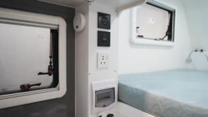 Ecocampor 4x4, Cámper Desplegable de Fibra de Vidrio para Camioneta, con Baño y Cocina Interior, en Venta - Product Image 4