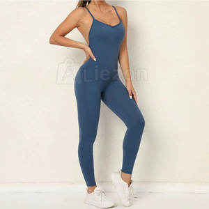 Mono de entrenamiento transpirable para mujer Yoga Gym Fitness One Piece Activewear Suit para la venta En stock - Product Image 1