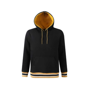 Hoodie unisexe Winter State Black Prep en molleton de coton biologique premium avec poche kangourou, motif mascotte Hornet, écologique, couleur unie - Product Image 1