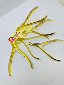 Pince à ongles de manucure plaquée or à finition brillante, pointe fine pointue, en acier inoxydable, dissolvant de cuticules pour ongles à ouverture large de mâchoire au Pakistan - Product Image 3