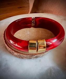 Bracelet en résine sculptée florale mince de couleur unie manchette bijoux rétro de f s international - Product Image 5