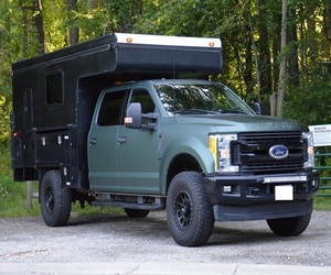 ข้อเสนอสุดคุ้ม! รถฟอร์ด F-350 Super Duty XLT 4x4 ปี 2017 พร้อมส่ง - Product Image 1