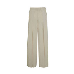 กระโปรงกางเกงขายาวผ้าร่มเอวยางยืดสีเบจ - Product Image 3