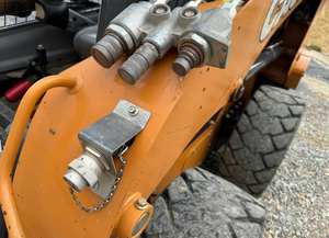 รถตักล้อยางรุ่นขายดีที่สุด SR210 LOADER SKID STEER - Product Image 5