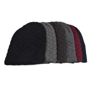 Envoltura de Ciclismo de felpa gruesa personalizada para hombre de otoño e invierno, gorro de punto de lana de alta calidad con patrón de dibujos animados para viajes al aire libre - Product Image 1