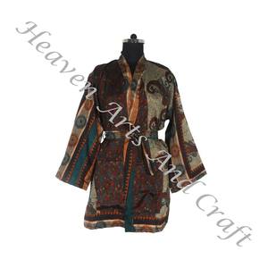KS010 Bohemian Silk Vintage Sari Kimono Short Robe - Summer Beach Wear Bikini Silk Cover Up-Venta al por mayor Silk Sari Vintage Sari - Product Image 5