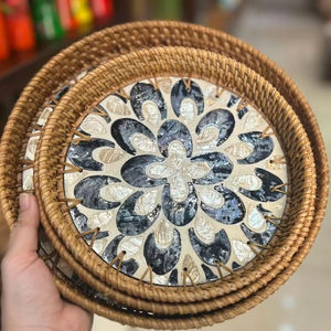 Bandeja Artesanal de Ratán con Madreperla Tejida para Decoración Interior, Servicio y Exhibición, Artesanía de Vietnam - Product Image 1