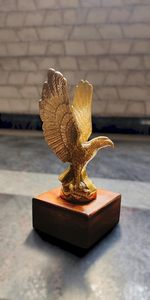 High Quality Brass Made Jaguar Sculpture Customized Metal Sculpture Elegant for Home Office Tabletop Decor Usage in Wholesale - Product Image 4