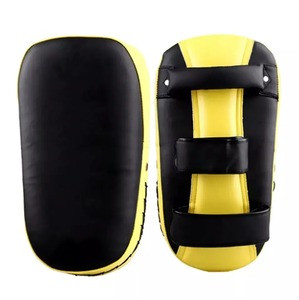 Wholesale Pro Muay Thai Pad for Training,Coaching Curved Kickboxing Strike <b>Shield</b>,Mma,Martial Arts - Product Image 1
