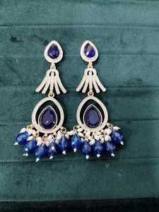 Boucles d'oreilles pour femmes Boucles d'oreilles traditionnelles Kundan Pearl Chandbali For Wedding Pearl, Chandbali Earring, Stud Earring - Product Image 3