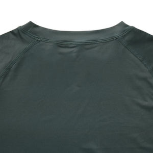 Rashguard de sport pour homme sur mesure à manches longues, respirant et à séchage rapide, en tissu éco-responsable Spandex/Polyester - Product Image 6