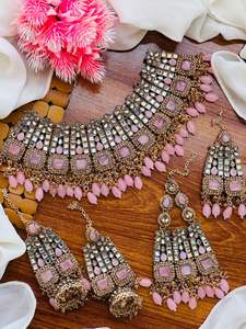 Colorido Meena Kari Acero inoxidable Nupcial Esmaltado a mano Detalles Collar plateado Pendientes Tocado Conjunto para aniversario - Product Image 4