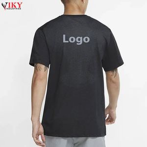 T-shirt à manches courtes pour hommes, couleur noire unie avec col ras du cou et tactique, nouveau modèle de tee-shirt imprimé par VIKY INDUSTRIES - Product Image 2