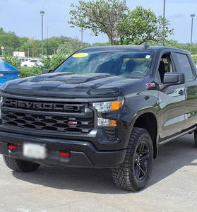 USADO, Silverado 1500 Custom Trail Boss 2024, Cabina Doble, Tracción en las Cuatro Ruedas, Asientos de Cuero, Interior Oscuro, Control de Crucero Adaptativo, Volante a la Izquierda - Product Image 6