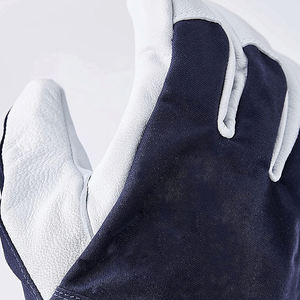 Customizable Waterproof Winter Thermal Ski Gloves Windproof and Snow Racing for Outdoor Activities - Product Image 6