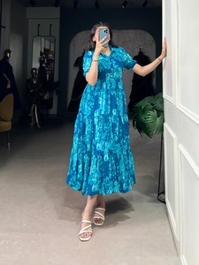 ชุดเดรสมีปกคอผ้า Georgette สำหรับผู้หญิงเดรสกระโปรงบานออกแบบได้เองสำหรับฤดูร้อนงานคริสตจักรพิมพ์ลายดอกไม้ขนาดพลัสไซส์สำหรับผู้หญิง - Product Image 2