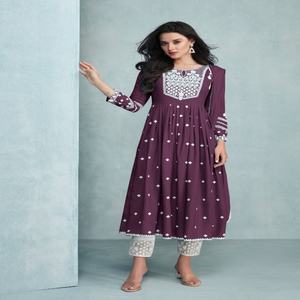 Viscosa de rayón de última tendencia con bordado Kurti pantalón fabricante y proveedor de la India a la tasa más baja - Product Image 1