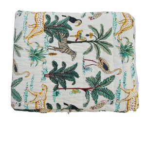 Edredón de algodón orgánico Mulmul 100%, suave, cómodo, patrón sólido, mantas de lino hechas a mano en la India, estilo moderno, personaje alegre - Product Image 2