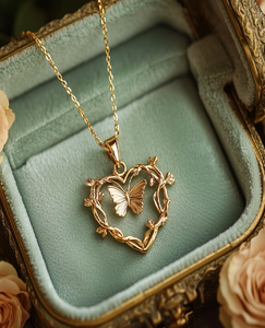 Delicado collar de vid floral en tono oro rosa con detalles de cristal de corte Marquesa, perfecto para bodas o uso diario elegante. - Product Image 6