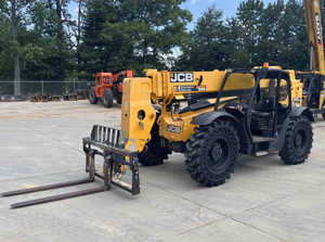 Offre aux enchères actuellement en cours pour chariot élévateur télescopique 2019, 42 heures de utilisation : 3520,00 $ - Product Image 5