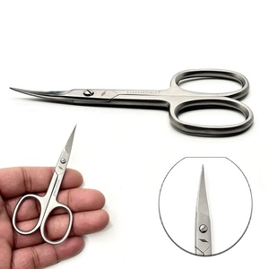 Tijeras de Uñas Profesionales de Acero Inoxidable de Alta Calidad con Hoja Curva, para Manicura y Pedicura de Precisión, Uso en Salón y Hogar - Product Image 6