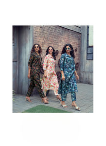 ชุดผ้าไหมสไตล์โรมันพิมพ์ลายด้วยทองคำเปลวเสื้อแขนด้านหน้าปักลายปักพิมพ์ด้วยฟอยล์สไตล์อินเดียและปากีสถาน - Product Image 2