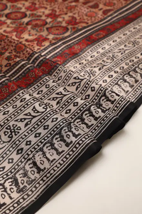 Vêtements indiens et pakistanais gracieux Beige noir rouge imprimé viscose soie femmes Kurta robe avec Dupatta et pantalon coupe régulière - Product Image 5