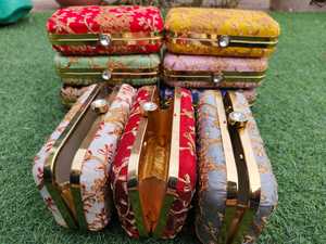 Broderie pochette femmes cadeau de mariage fête porter sac à main à la main pochette sac à main femmes sac assorti faveur de mariage retour cadeau - Product Image 4