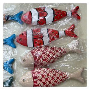 Poisson en bois sculpté de précision avec un look authentique et un ton profond pour les événements religieux et les séances de chant - Product Image 5