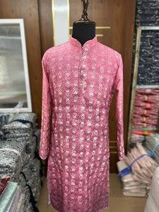 Kurta de marié élégant pour hommes tenue de cérémonie de mariage traditionnelle vêtements de fête ethniques ensemble Kurta artisanal pour hommes - Product Image 5