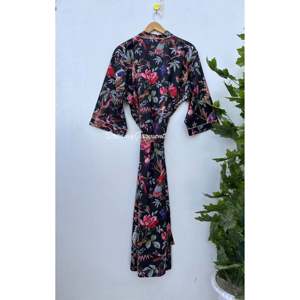 Robe-kimono en coton imprimé indien faite à la main, style enveloppant, légère, pour l'été, pour les familles, respirante, tissée, taille XL - Product Image 4