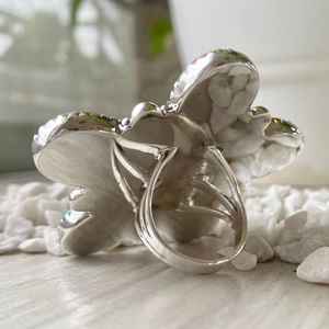 Anillo de dos piedras turquesa ostra hecho a mano en plata de ley 925 - Product Image 1