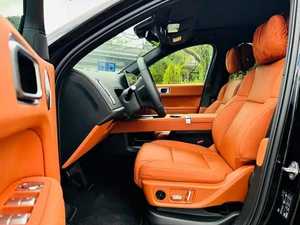 Coche Li Auto Usado 2025 con Actualización Inteligente - Neumáticos Eléctricos R18 Originales con Configuración Inteligente Avanzada, 5230mm de Longitud, Precio Rentable - Product Image 6