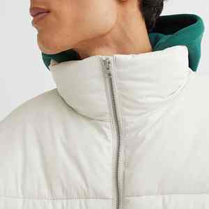 High Quality Wholesale Winter Outdoor Thick <b>White</b> Bubble Coats Custom Logo <b>Men's</b> <b>Puffer</b> <b>Jacket</b> With Hood Windbreaker Down <b>Jacket</b> - Product Image 3