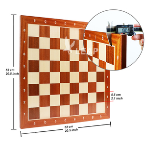 Scacchiera da Torneo <span class=keywords><strong>in</strong></span> <span class=keywords><strong>Legno</strong></span> di Mogano Personalizzata all'Ingrosso, Lussuosa 52*52*1.5cm, Stampa Logo Multicolore, Alta Qualità per Bambini - Product Image 3