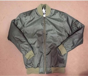 Veste bomber en soie sur mesure de conception haut de gamme, design tendance, vente chaude, dernière veste en soie de haute qualité, design haut de gamme sur mesure - Product Image 1