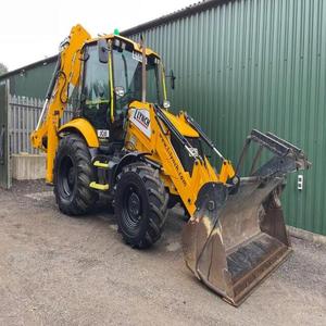 Cargador de Tractor de ruedas 4CX 4WD 90HP usado 2022 con bomba de engranajes, motor central, caja de cambios, opción de envío mundial para Francia - Product Image 5