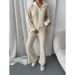Conjunto de Hiyab Casual Elegante a Rayas 1554 - Color Hueso - Product Image 1