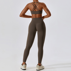 Ensemble de leggings et soutien-gorge de sport personnalisé, respirant, écologique, à séchage rapide, avec design sur le devant et à la taille pour femmes - Product Image 4
