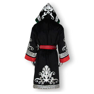 Fabricante de Conjuntos de Bata de Boxeo de Satén Personalizada, Bata con Capucha para Caminar al Ring, Equipo de Boxeo Premium con Logotipo Personalizado - Product Image 1