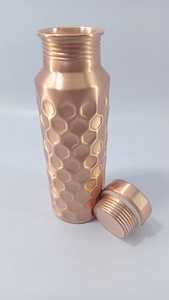 Vente la plus chaude Haxagon International 100% Bouteille d'eau en cuivre Artisanat naturel personnalisé Revêtement anti-corrosion écologique - Product Image 3