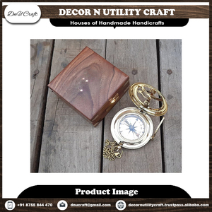 Productos Náuticos Presenta Brújula Náutica Antigua de Latón Grabada Personalizada con Acabado Personalizado para Regalo Disponible al por Mayor - Product Image 2